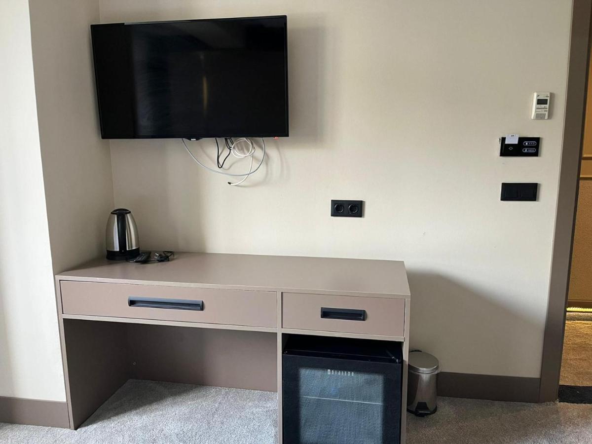 Istanblu Hotel Atasehir Stambuł Zewnętrze zdjęcie