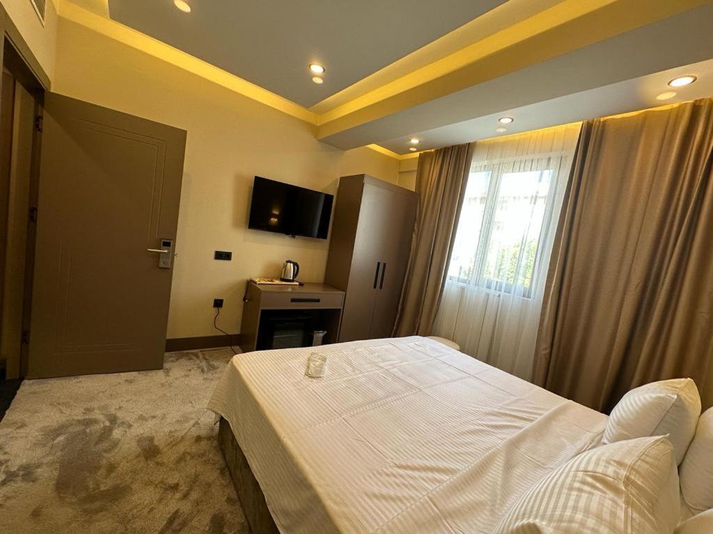 Istanblu Hotel Atasehir Stambuł Zewnętrze zdjęcie