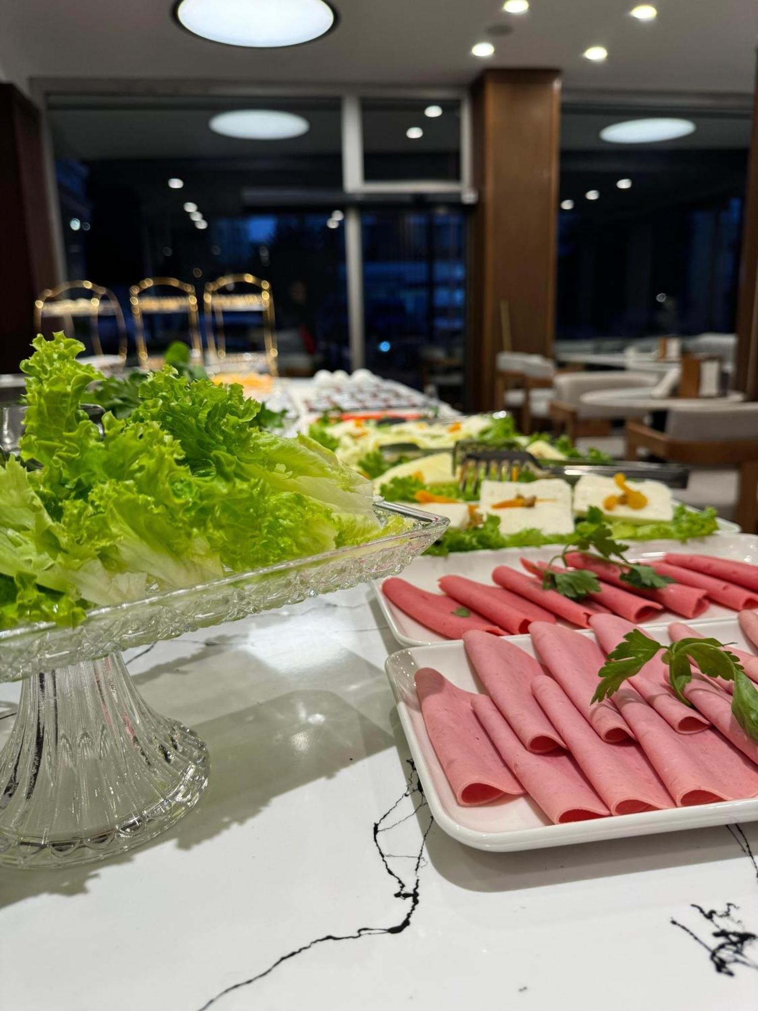 Istanblu Hotel Atasehir Stambuł Zewnętrze zdjęcie